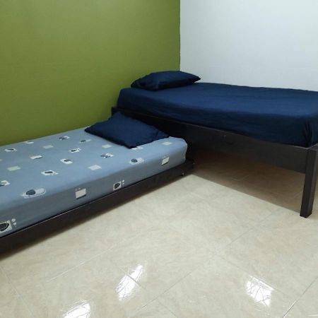 Special Hoestel In Monterrey! Экстерьер фото