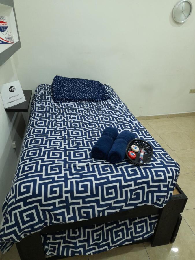 Special Hoestel In Monterrey! Экстерьер фото